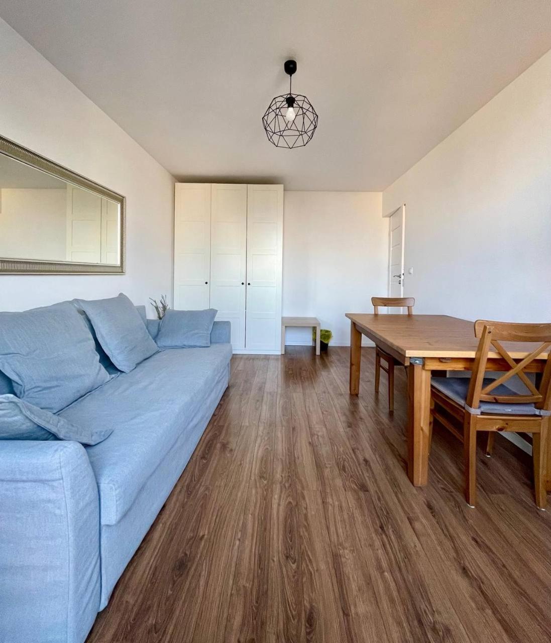 Halby Rooms Grzybowska 5 Warszawa Zewnętrze zdjęcie